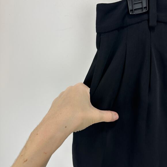 Madewell Easy Pleated Trouser Shorts Crepe Jet Black Relaxed Classic US 4 NWT - Picture 7 of 13